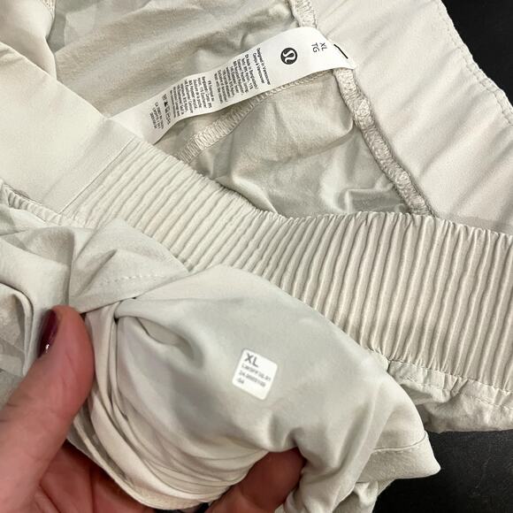 Lululemon Stretch Woven Wide-Leg High-Rise Pant Bone Women's Size XL - Picture 3 of 5